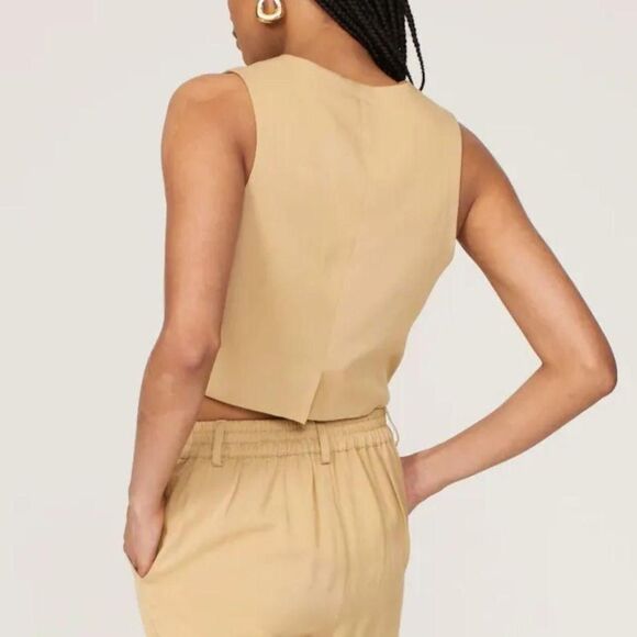 DONNI. Sand Twill Crop Vest - Picture 2 of 7